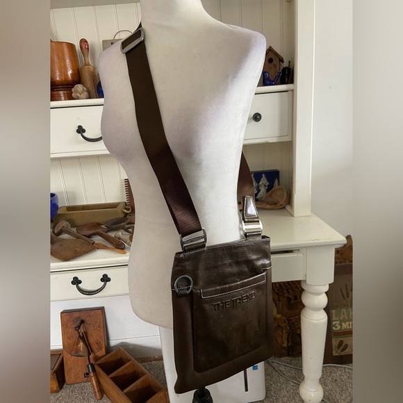 The Trend - Picture 1 of 5